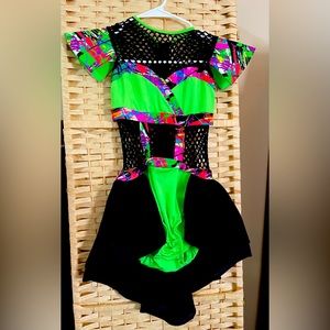 Kelle Costume- worn 3 times. Great condition.